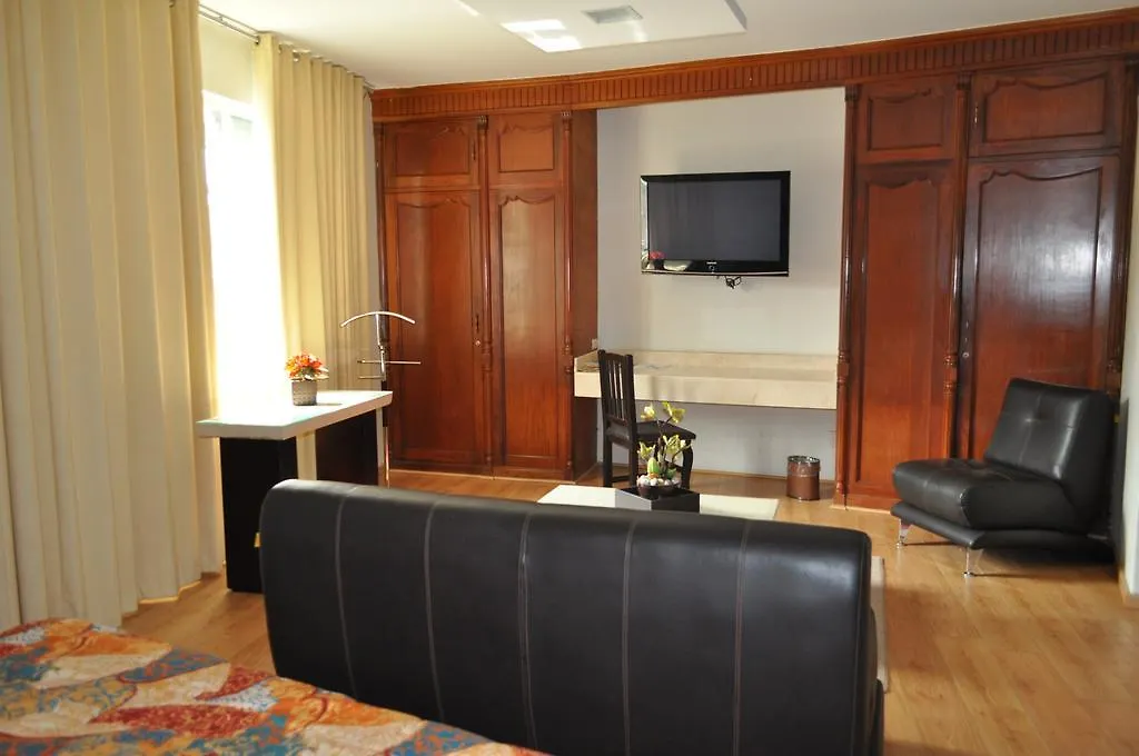 Pequeno Hotel Ejecutivo