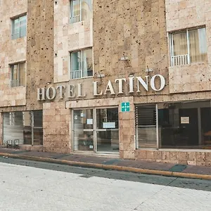 Отель Latino